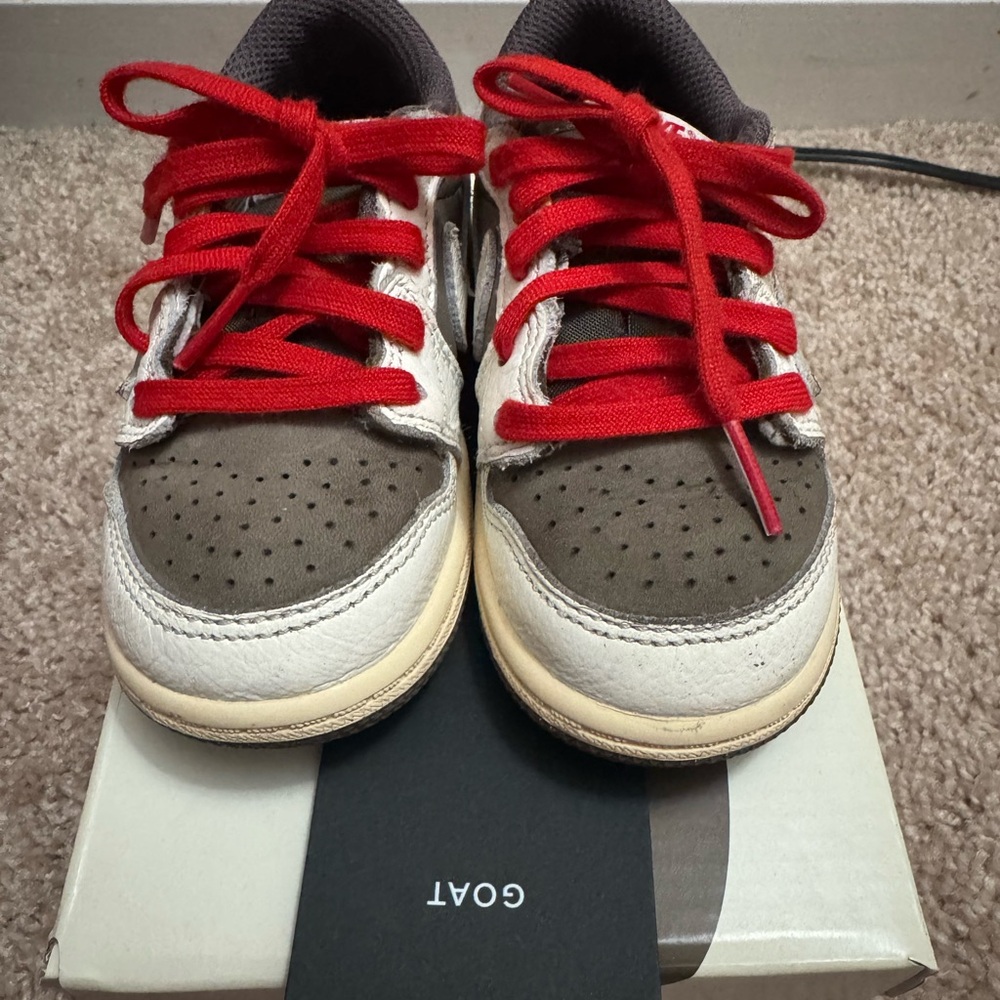 TRAVIS SCOTT X AIR JORDAN 1 LOW OG SP (TD)